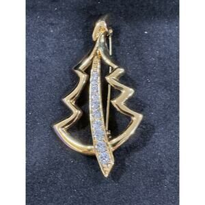 Vintage Gold Tone Rhinestone Christmas Tree Brooch Pin 1.25x2.25 Inches  CP64